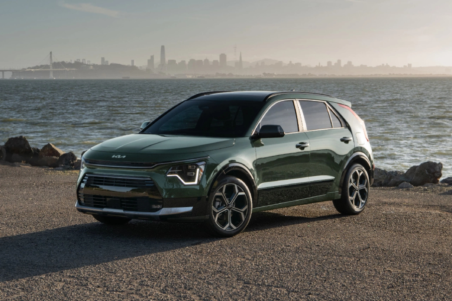 Navy green Kia Niro hybrid