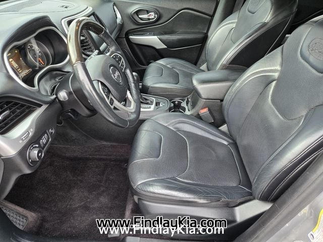 2017 Jeep Cherokee Overland