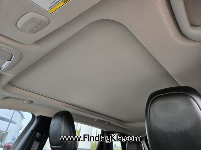 2017 Jeep Cherokee Overland