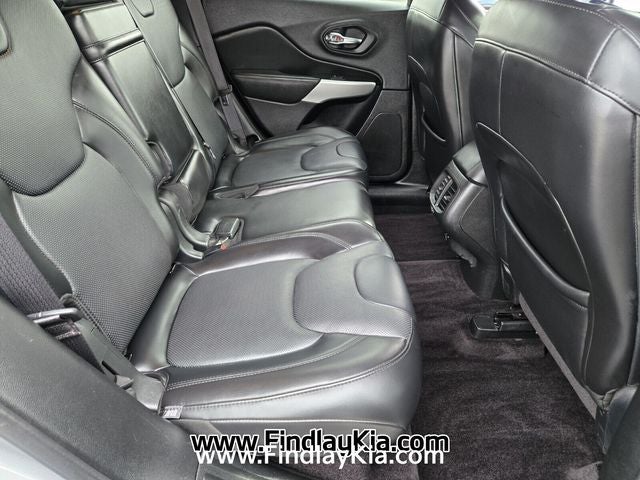 2017 Jeep Cherokee Overland