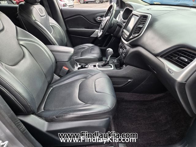 2017 Jeep Cherokee Overland