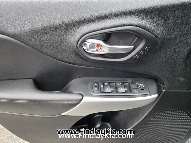 2017 Jeep Cherokee Overland