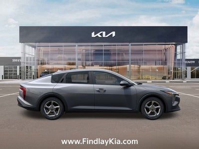 2026 Kia K4 LXS