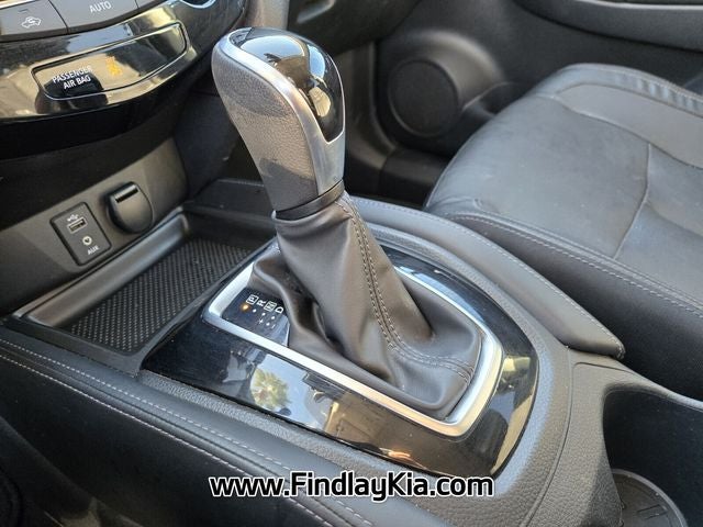 2017 Nissan Rogue SL