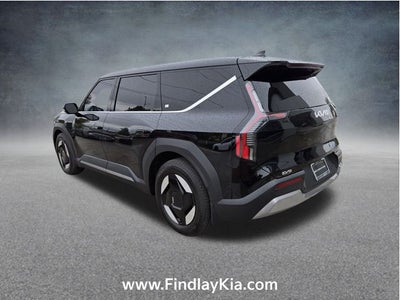 2026 Kia EV9 Light Long Range