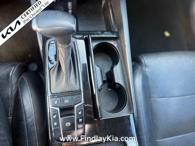 2017 Kia Cadenza Technology