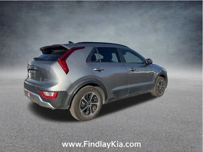 2023 Kia Niro LX