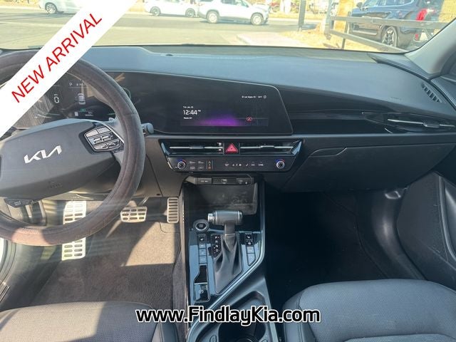 2023 Kia Niro SX Touring