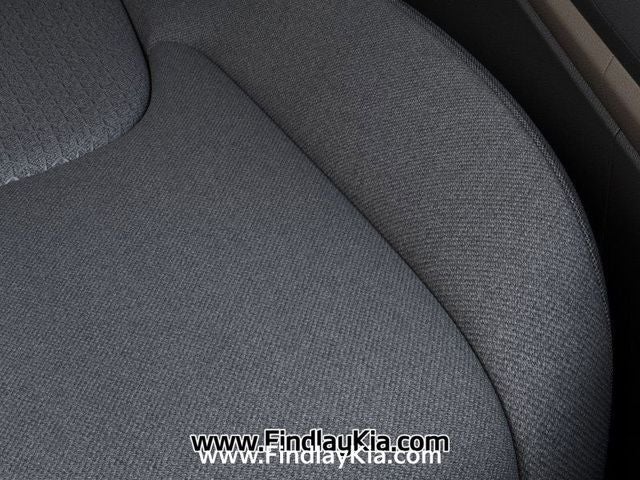 2026 Kia Carnival LX